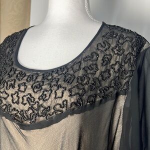 Elegant Black Maxi Dress with Scoop Neck and Dolman Sleeves